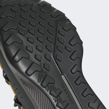 ADIDAS TERREX Outdoorschuh 'Voyager 21' in Braun