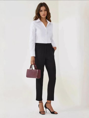 regular Pantaloni con piega frontale di Hiccup in nero