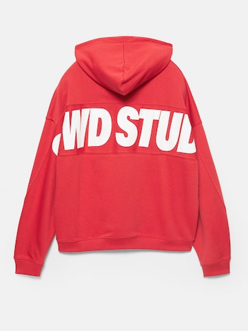 Sweat-shirt 'STWD STUDIO' Pull&Bear en rouge
