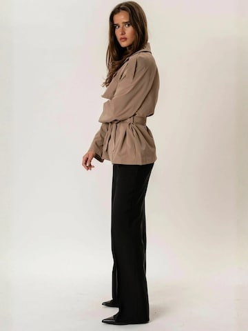 TEESHOPPEN Between-season jacket ' Sia ' in Beige