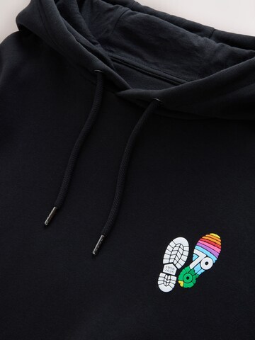 Next Sweatshirt 'The Duke Of Edinburghs Award Sun Mountain' in Zwart