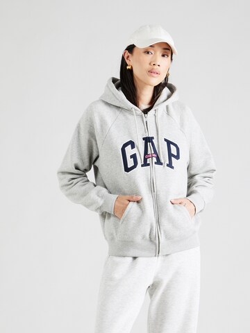 GAP Кофта на молнии в Серый: спереди