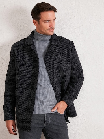 Buratti Winter Coat in Grey: front