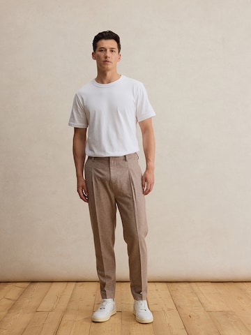 DAN FOX APPAREL Regular Trousers with creases 'Brian' in Beige