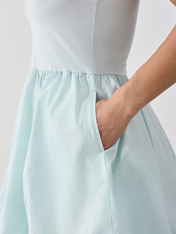 Abito di Next in blu