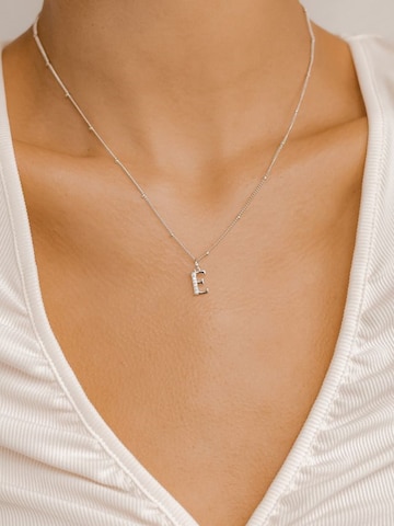 Hey Happiness - Cadena 'Letter E' en plata