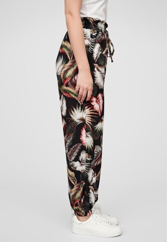 Effilé Pantalon Cloud5ive en noir