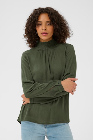 Bluză de la Kaffe pe verde: față