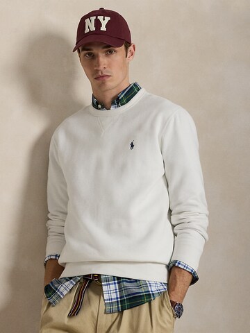 Polo Ralph Lauren Regular fit Sweatshirt in White: front