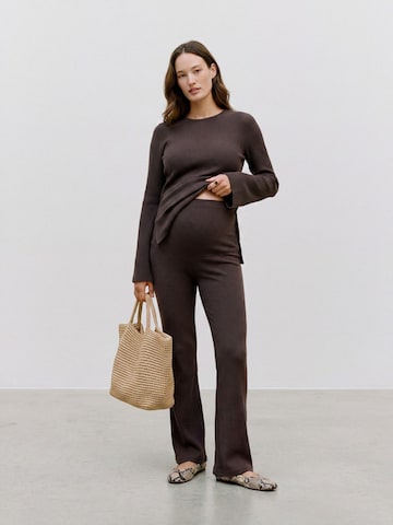 Regular Pantalon 'MLAnnette' MAMALICIOUS en marron : devant