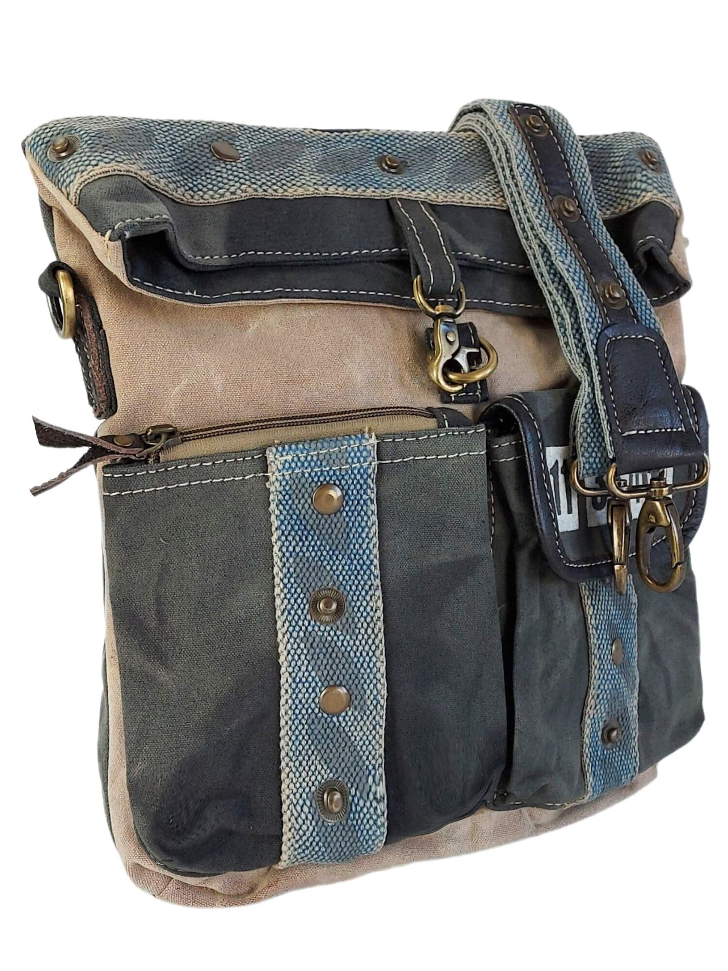 Sunsa Crossbody Bag 'Sunsa' in Black