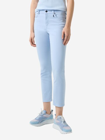 BOGNER Slimfit Hose 'Julie' in Blau: Vorderseite