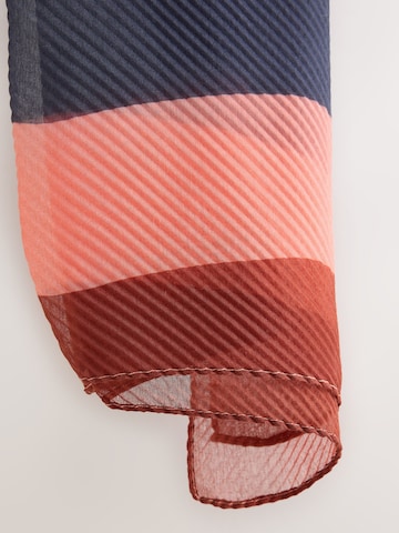 jauktas krāsas Next Šalle