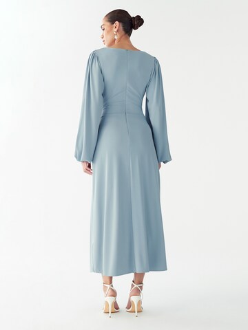 Willa Večerné šaty 'Gwen' - Modrá: zadná strana