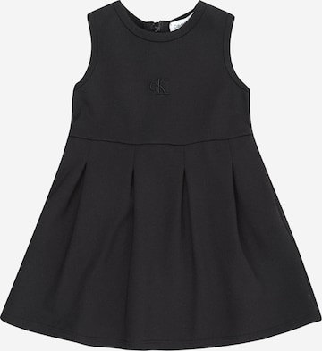 Rochie de la Calvin Klein Jeans pe negru: față