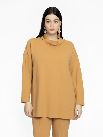 Pull-over YOEK en jaune : devant