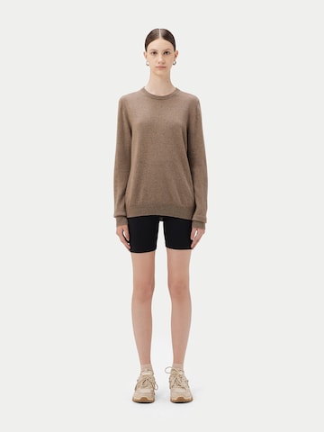 GOBI Cashmere Trui 'Women's Essential Cashmere Crewneck Sweater' in Grijs