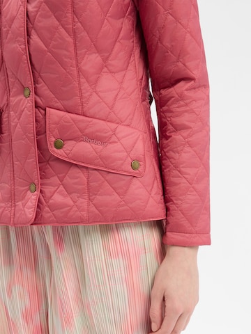 Barbour Tussenjas in Rood