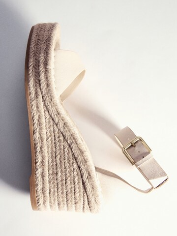 MANGO Sandale 'Larisa' in Beige