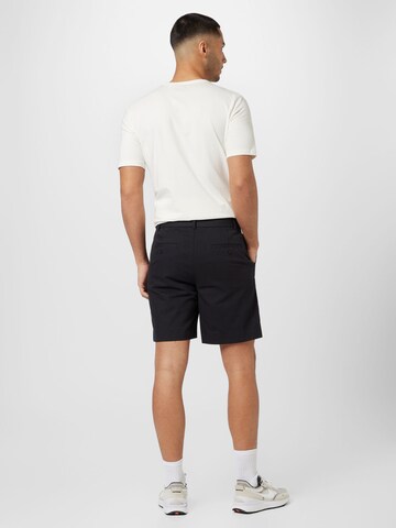 ABOUT YOU Regular Shorts 'Armin' in Schwarz