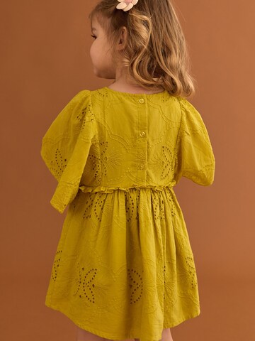 Next - Vestido en amarillo