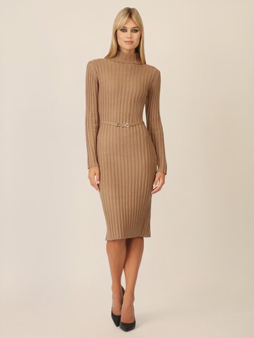 APART Knitted dress in Brown