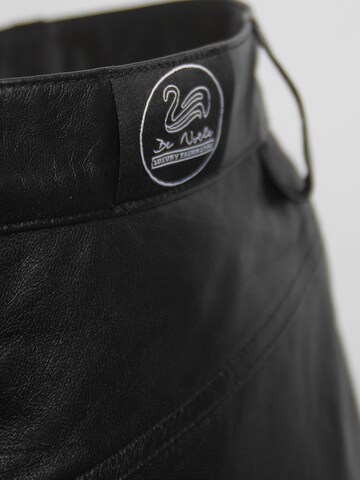 Be  Noble Regular Bandplooibroek in Zwart