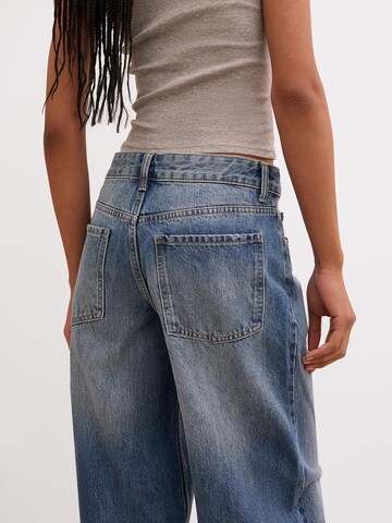 Bershka Wide leg Jeans in Blue