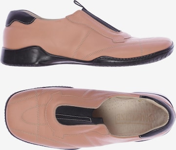 Madeleine Flats & Loafers in 39 in Pink: front