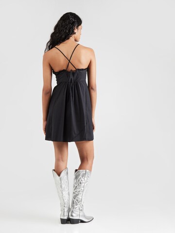 TOPSHOP Dress in Black