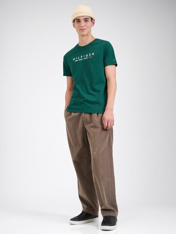 TOMMY HILFIGER Tričko 'NEW YORK' – zelená