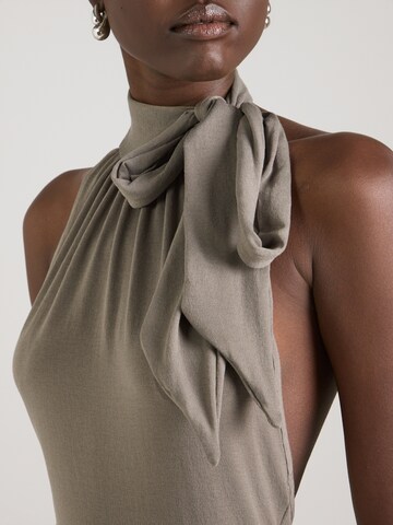 Haut 'Fliss' WEEKDAY en gris