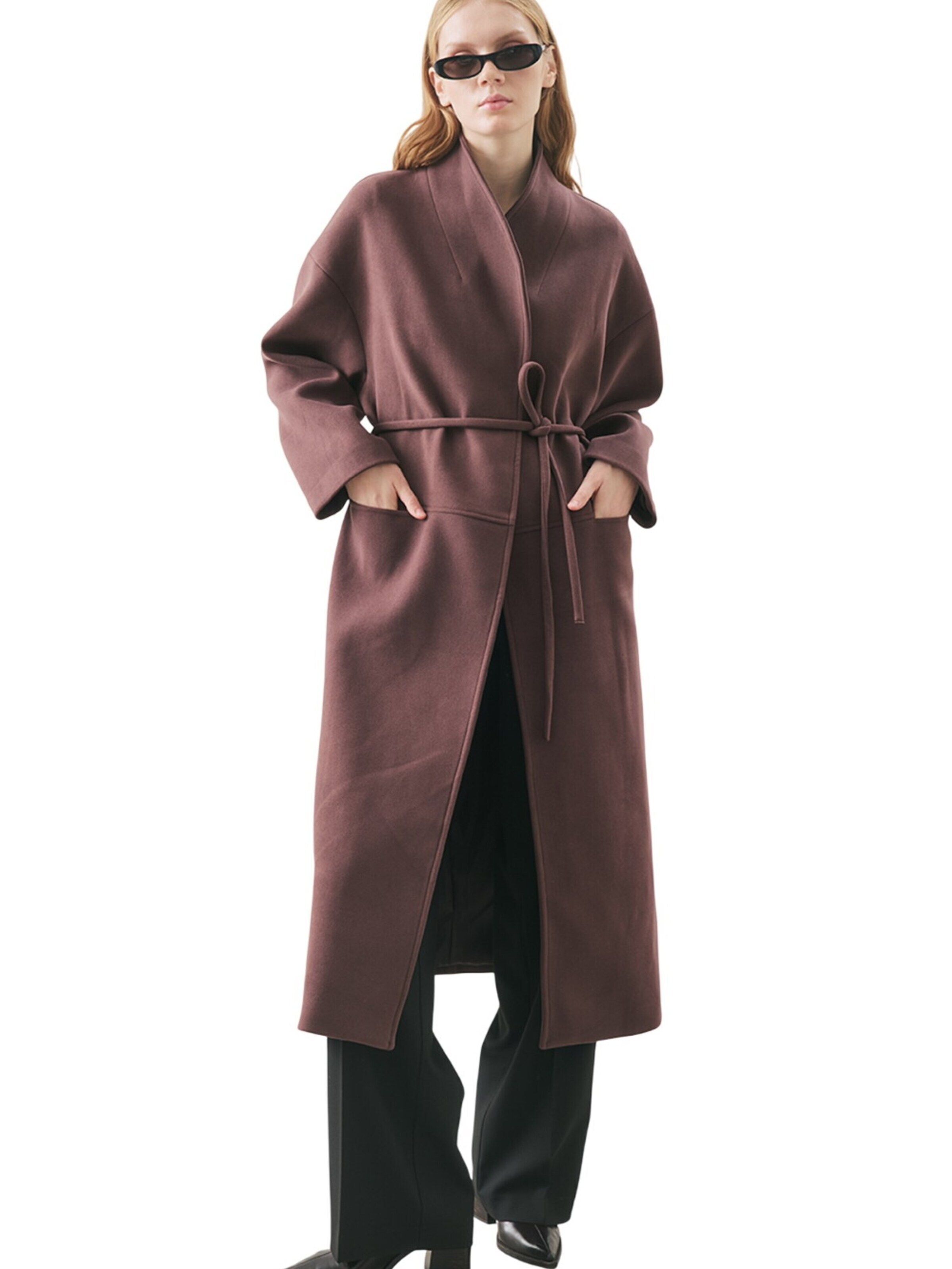MANUKA Between-seasons coat in Purple: front