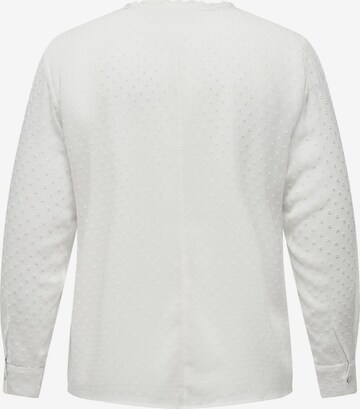 T-shirt ONLY Carmakoma en blanc