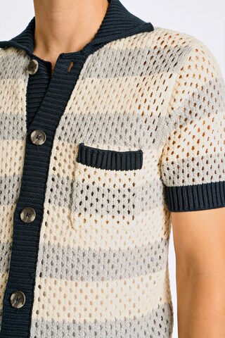 Lindbergh Knit Cardigan in Grey