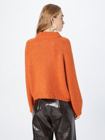 OBJECT - Jersey 'HEDVY' en naranja