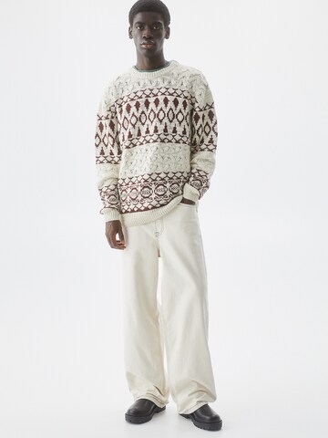 Pull&Bear Sweater in White