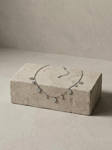 DNSK Copenhagen - Cadena 'NORA Waterproof Silver Stainless Steel Long Necklace – Brushed Finish' en plata