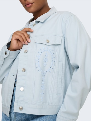 mėlyna ONLY Carmakoma Demisezoninė striukė 'CARElsa'