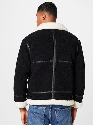ALPHA INDUSTRIES Jacke in Schwarz