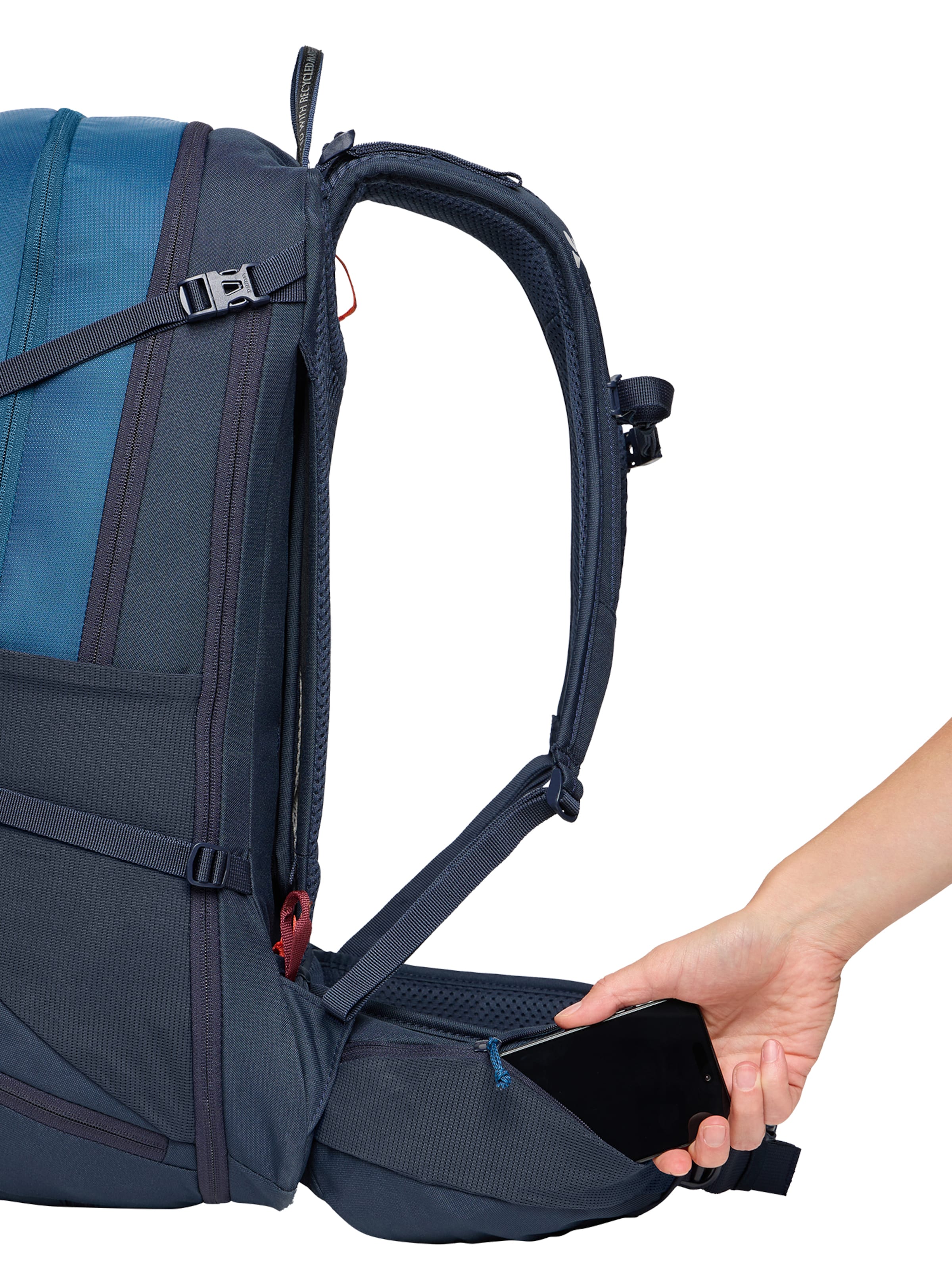 VAUDE Sports backpack 'Wizard 30+4' in Blue