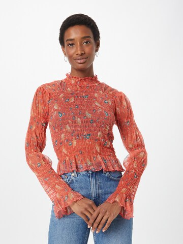 Free People - Camisa em vermelho: frente