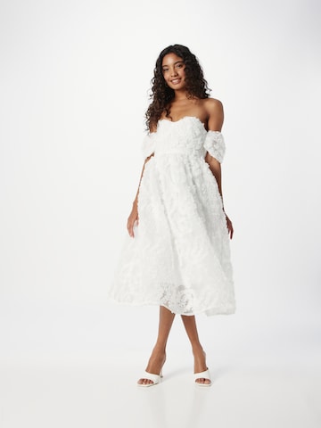 True Decadence Sukienka koktajlowa w kolorze biały
