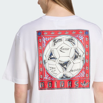 T-Shirt ADIDAS ORIGINALS en blanc