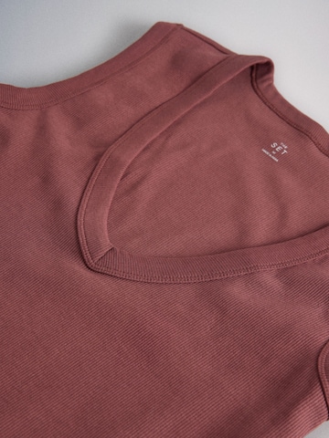 The Set Top in Beige