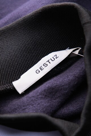Gestuz Sweatshirt & Zip-Up Hoodie in S in Mixed colors
