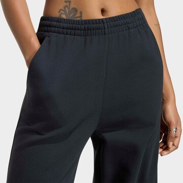 ADIDAS ORIGINALS Regular Pants in Black