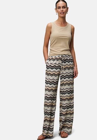 zero Top in Beige
