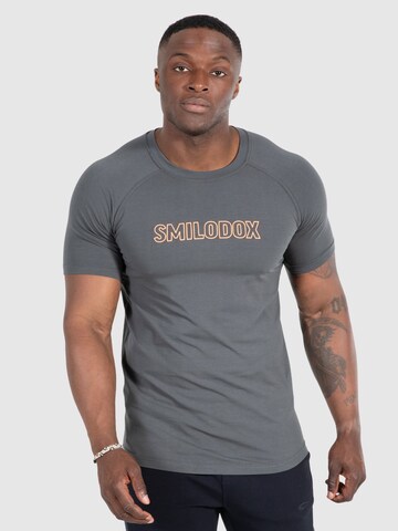 Smilodox Performance Shirt 'Timmy' in Grey