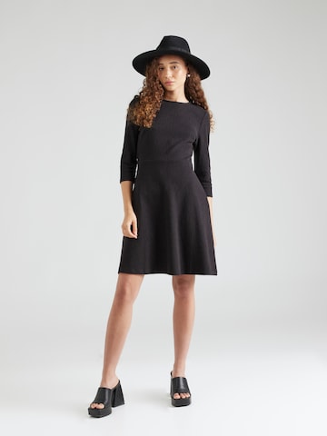 Robe QS en noir : devant